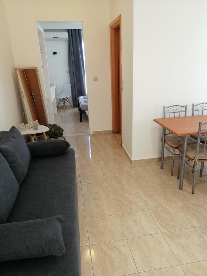 Oasis Apartments Livadia  Exterior foto