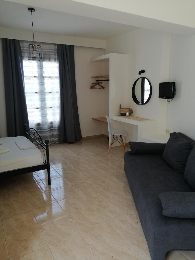 Oasis Apartments Livadia  Exterior foto
