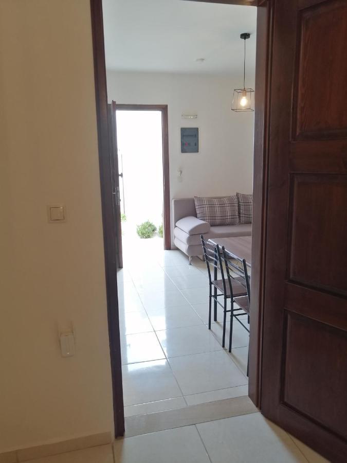 Oasis Apartments Livadia  Exterior foto